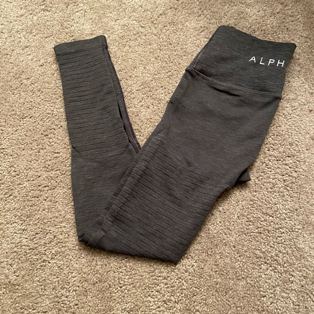 Alphalete Size Small R6 Grey